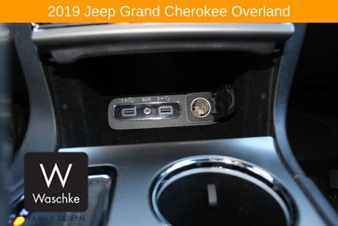 Used 2019 Jeep Grand Cherokee Overland image 32