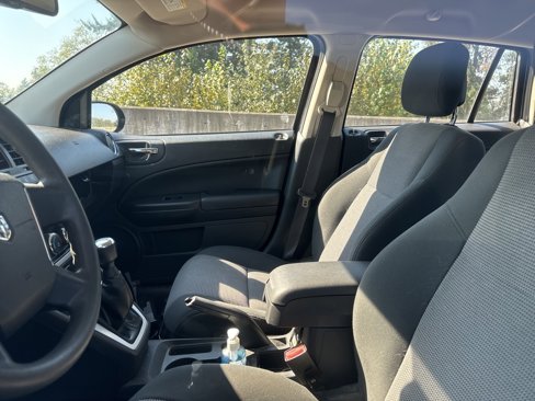 Used 2011 Dodge Caliber Express image 5