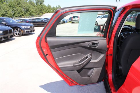 Used 2012 Ford Focus SE image 22