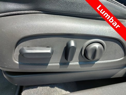 Used 2021 Buick Encore GX Essence w/ Experience Buick Package image 14