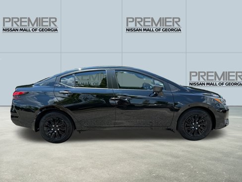 Used 2025 Nissan Versa S w/ Trunk Package image 4