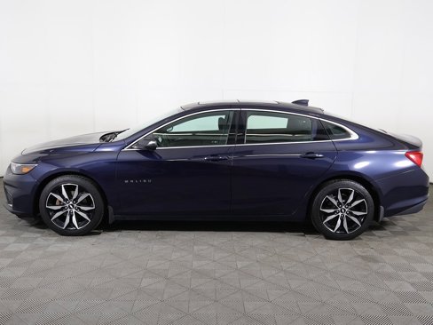 Used 2017 Chevrolet Malibu LT image 14