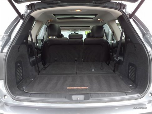 Used 2020 Nissan Pathfinder SL image 26