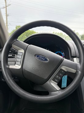 Used 2010 Ford Fusion SE image 13