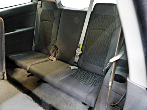 Used 2016 Chevrolet Traverse LS image 11