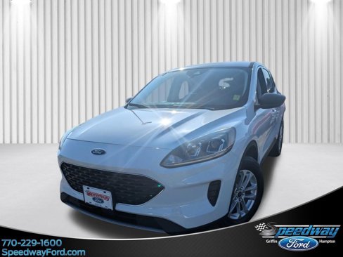 Certified 2022 Ford Escape SE w/ Cold Weather Package image 1