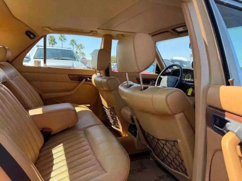 Used 1988 Mercedes-Benz 300 SE image 28