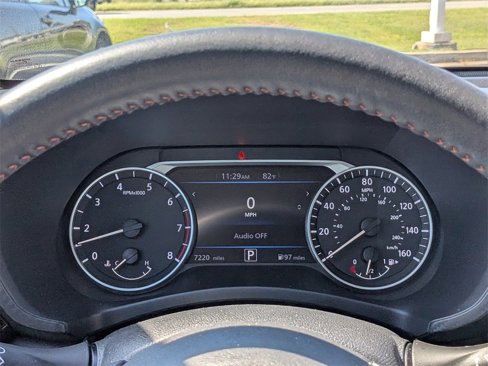 Used 2024 Nissan Sentra SR w/ SR Premium Package image 28