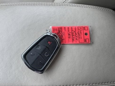 Used 2016 Cadillac SRX Luxury image 43