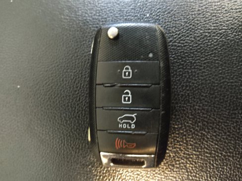 Used 2017 Kia Sorento LX image 32