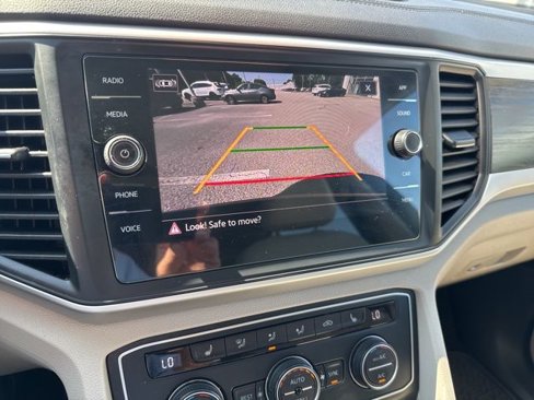 Certified 2021 Volkswagen Atlas SE w/ Panoramic Sunroof Package image 29