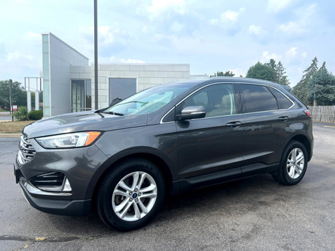 Used 2019 Ford Edge SEL w/ Equipment Group 201A image 2