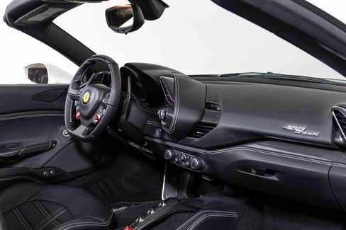 Used 2018 Ferrari 488 Spider image 23