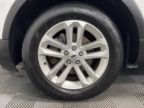 Used 2017 Ford Explorer FWD image 9