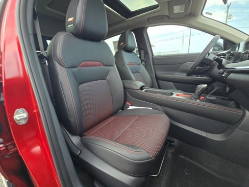 New 2025 Nissan Kicks SR w/ SR Premium Package image 12