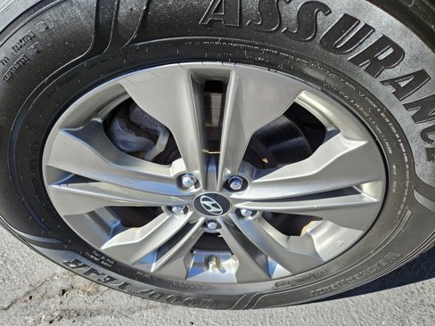 Used 2014 Hyundai Santa Fe Sport image 4