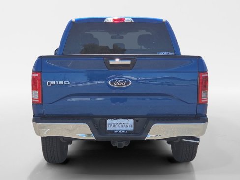 Used 2017 Ford F150 XLT image 4