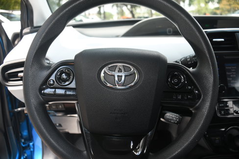 Used 2019 Toyota Prius LE image 12