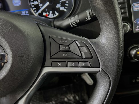 Used 2020 Nissan Rogue Sport S image 20