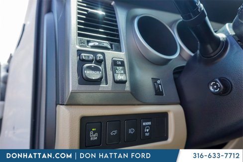 Used 2015 Toyota Sequoia Platinum image 18