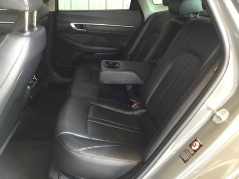 Used 2022 Hyundai Sonata Limited image 40