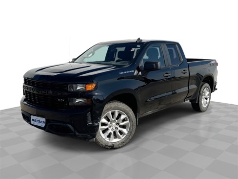Used 2020 Chevrolet Silverado 1500 Custom w/ Custom Value Package image 1