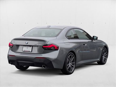 Certified 2025 BMW 230i xDrive Coupe w/ Premium Package image 5