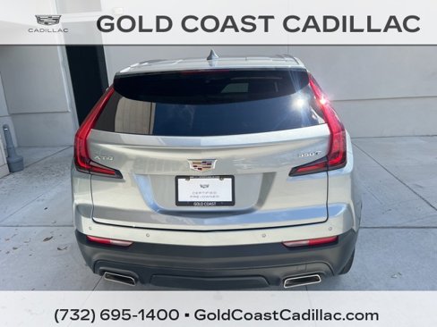 Certified 2023 Cadillac XT4 Luxury w/ Cold Weather Package image 3