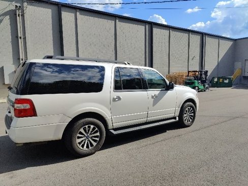 Used 2017 Ford Expedition EL XLT w/ Equipment Group 202A image 3
