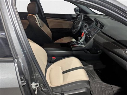Used 2018 Honda Civic Sport image 22