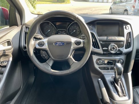 Used 2014 Ford Focus Titanium image 18