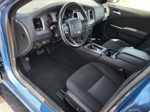 Used 2023 Dodge Charger SXT w/ Blacktop Package image 12