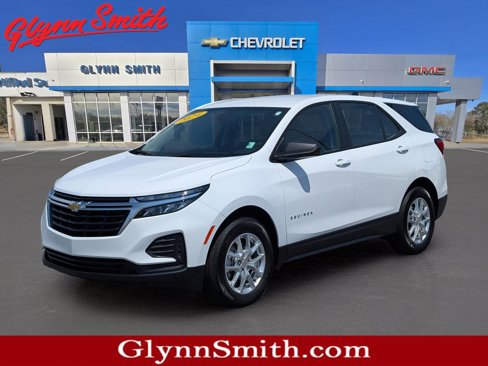 Certified 2024 Chevrolet Equinox LS w/ Driver Confidence II Package image 1