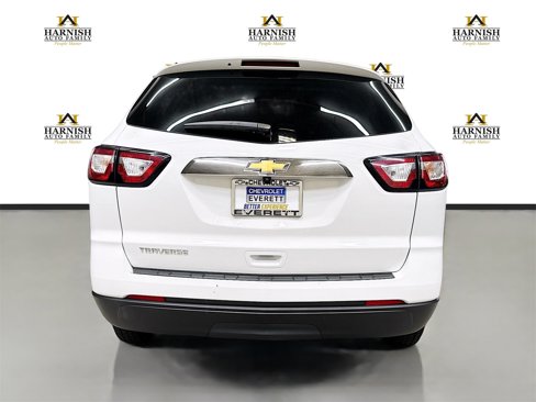 Used 2017 Chevrolet Traverse LS image 6