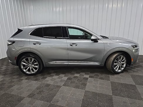 Used 2023 Buick Envision Avenir image 2
