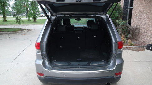Used 2019 Jeep Grand Cherokee Limited image 15