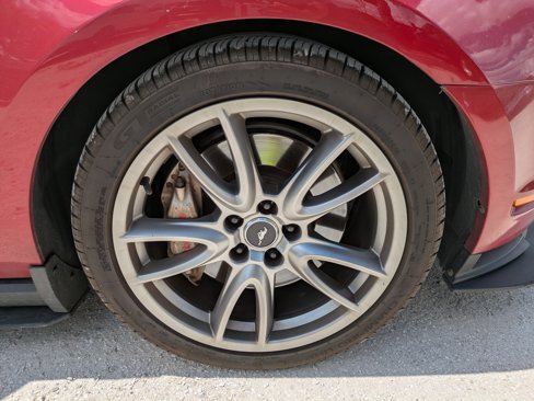 Used 2012 Ford Mustang GT Premium w/ Brembo Brake Pkg image 9