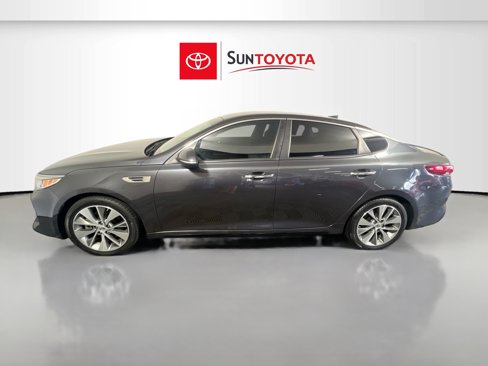Used 2018 Kia Optima S w/ 18" Alloy Wheels Package image 7