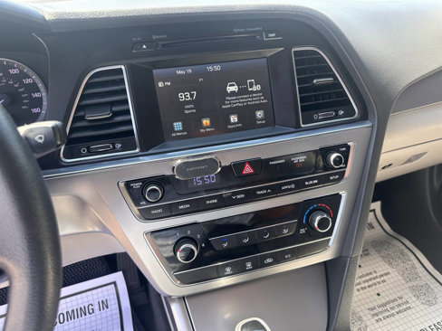 Used 2016 Hyundai Sonata SE image 13