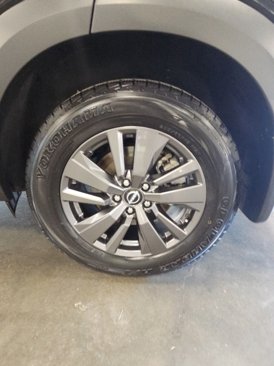 Used 2022 Nissan Pathfinder SV image 42