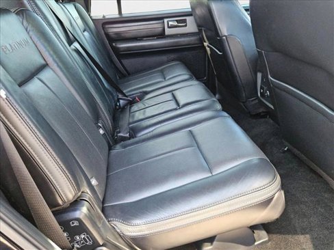 Used 2016 Ford Expedition Platinum image 22
