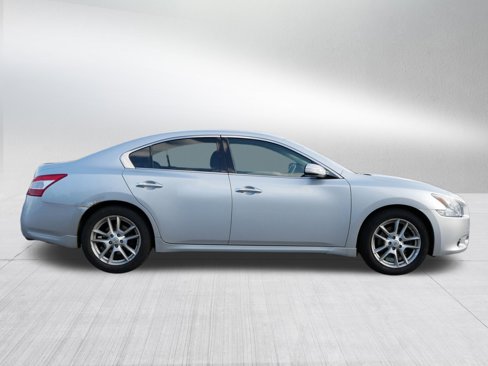 Used 2009 Nissan Maxima 3.5 SV w/ Cold Pkg image 8