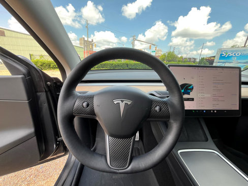 Used 2021 Tesla Model Y Performance image 30