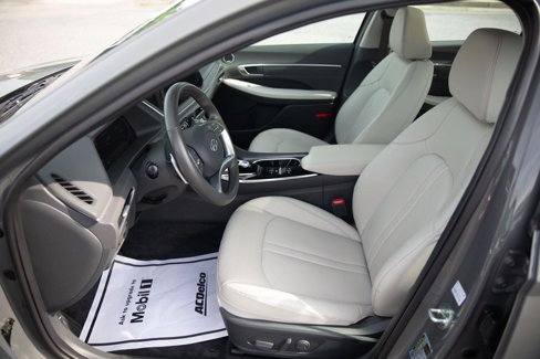 Used 2022 Hyundai Sonata Limited image 23