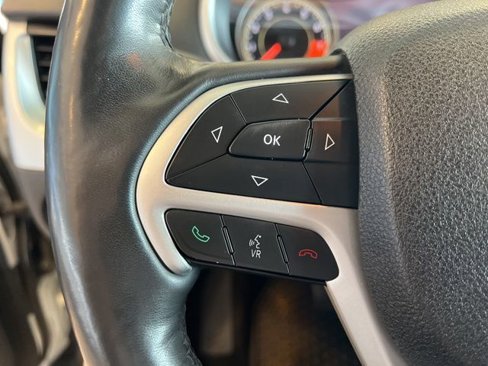 Used 2014 Jeep Cherokee Trailhawk w/ Comfort/Convenience Group image 25