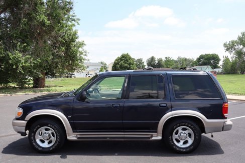 Used 2000 Ford Explorer Eddie Bauer image 9