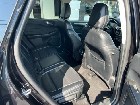 Used 2021 Ford Escape SEL image 12
