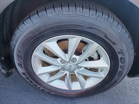 Used 2017 Kia Sorento LX w/ LX Convenience Package image 10