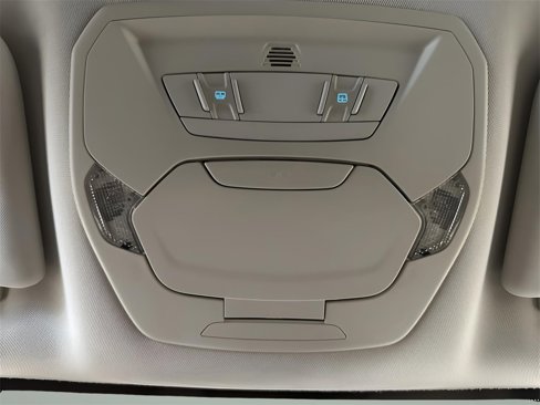 Used 2015 Ford Escape SE w/ Equipment Group 201A image 16