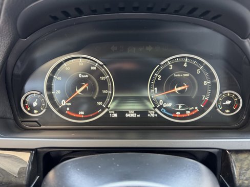 Used 2014 BMW 740i image 34